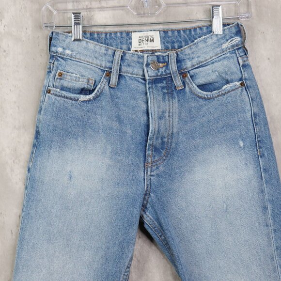 Zara Authentic Denim By TRF Jeans Womens Size 00 Straight Leg Distressed Raw Hem - Picture 2 of 6